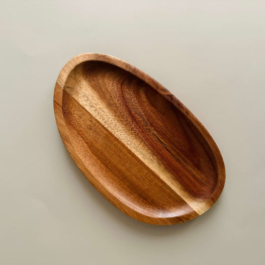 Acacia wood plate